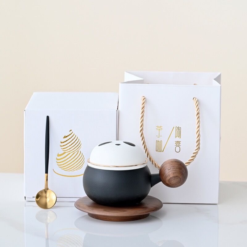 Creative ceramic Panda Tea Coffee Mug suitable for gifted choice